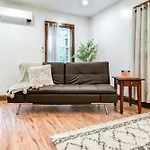 Pet-Friendly Delta Cabin With Private Hot Tub!