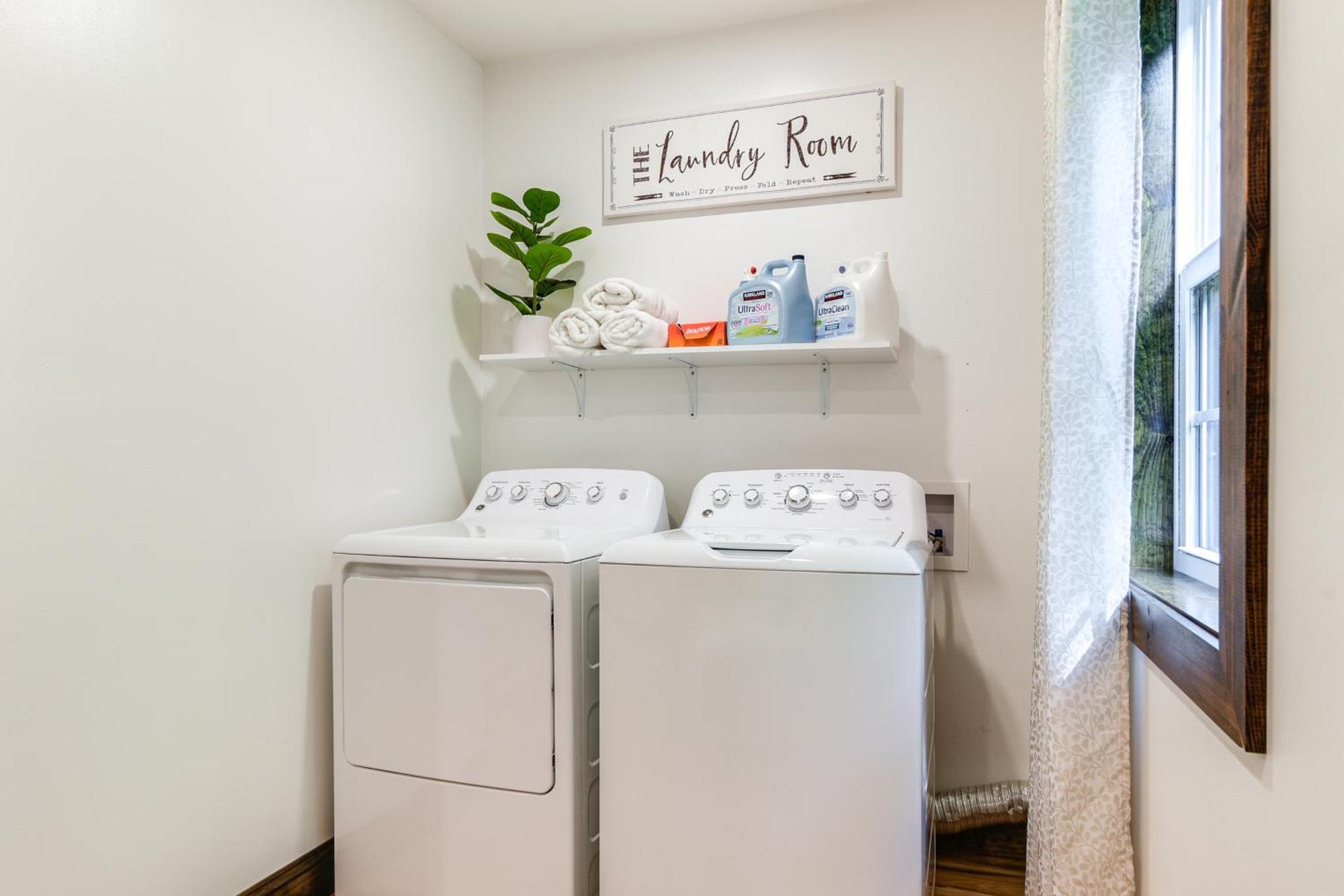 Pet-friendly With Private Hot Tub! Holiday home Delta